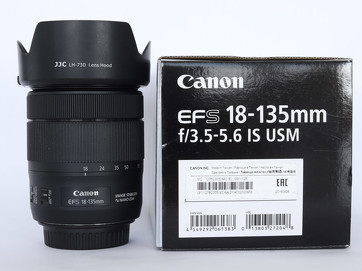 Canon EF-S 18-135mm F3.5 - 5.6 IS USM + slunecni clona