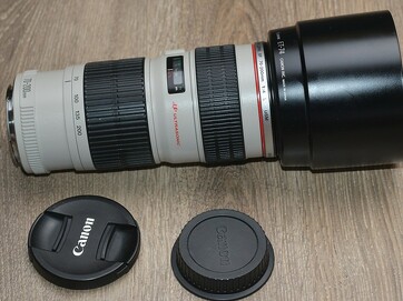 Canon EF 70-200mm f/4 L USM **F.Frame 1:4