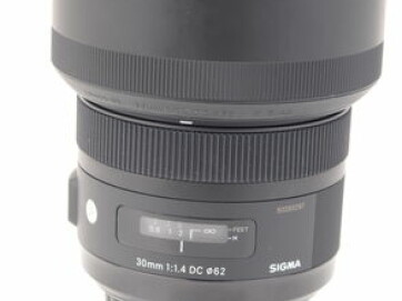 Sigma 30 mm f/1,4 DC HSM Art pro Nikon