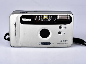 Nikon AF230