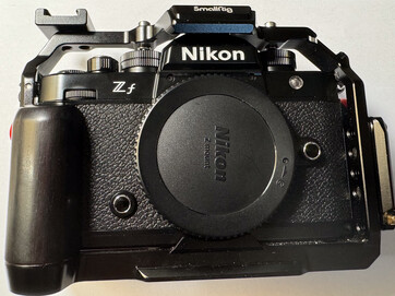 Prodám tělo Nikon zf