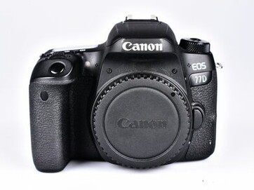 Canon EOS 77D tělo