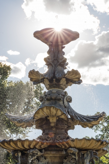 Zeiss Milvus 135/2, tělo: Canon EOS-1Ds Mark III, F11, ISO 100, 1/320 s, komp. exp. -1/3, Blesk: Ne, RAW v Adobe Photoshop Elements 14.0 (Windows) | © Jakub Súkeník Canon EOS-1Ds Mark III, 135mm, 135.00 mm, F11, ISO 100, 1/320 s, komp. exp. -1/3, Blesk: Ne, RAW v Adobe Photoshop Elements 14.0 (Windows) �