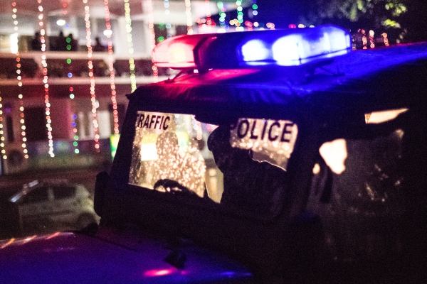 Výpadek elektřiny, Darjeeling, Nikon D850, Nikon 50mm f/1,4 AF-S, ISO 25600, 1/1600s, f/1,4 | Pavel Macenauer | Pavel Macenauer