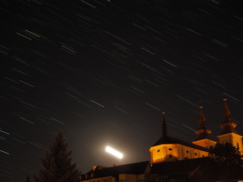 Olympus PEN E-P7, Objektiv: OLYMPUS M.25mm F1.8 , f=25.00 mm, Clona: 4.0, Doba expozice: 2.0 s, ISO: 800, Kompenzace expozice: -2 , Vyrovnání bílé: Ruční | © Petr Koritina | www.fotoaparat.cz Olympus PEN E-P7, Objektiv: OLYMPUS M.25mm F1.8 , f=25.00 mm, Clona: 4.0, Doba expozice: 2.0 s, ISO: 800, Kompenzace expozice: -2 , Vyrovn?n? b?l?: Ru?n?